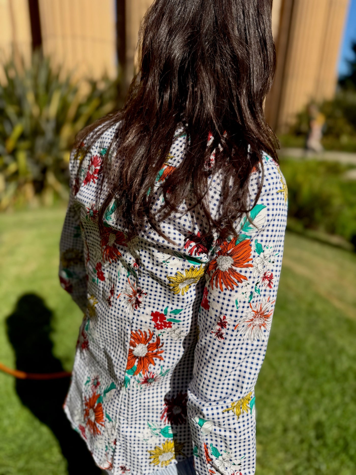 daisy picnic blue blouse LS