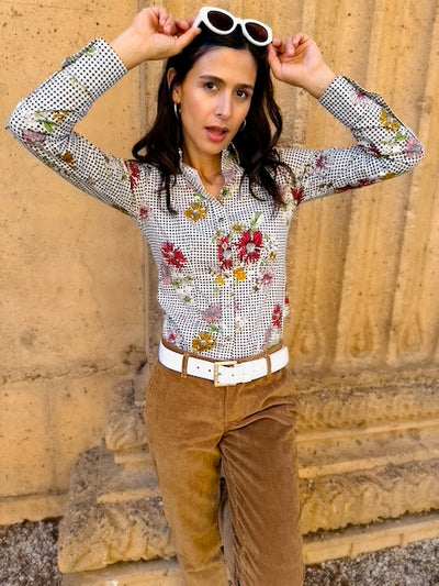 daisy picnic black blouse LS