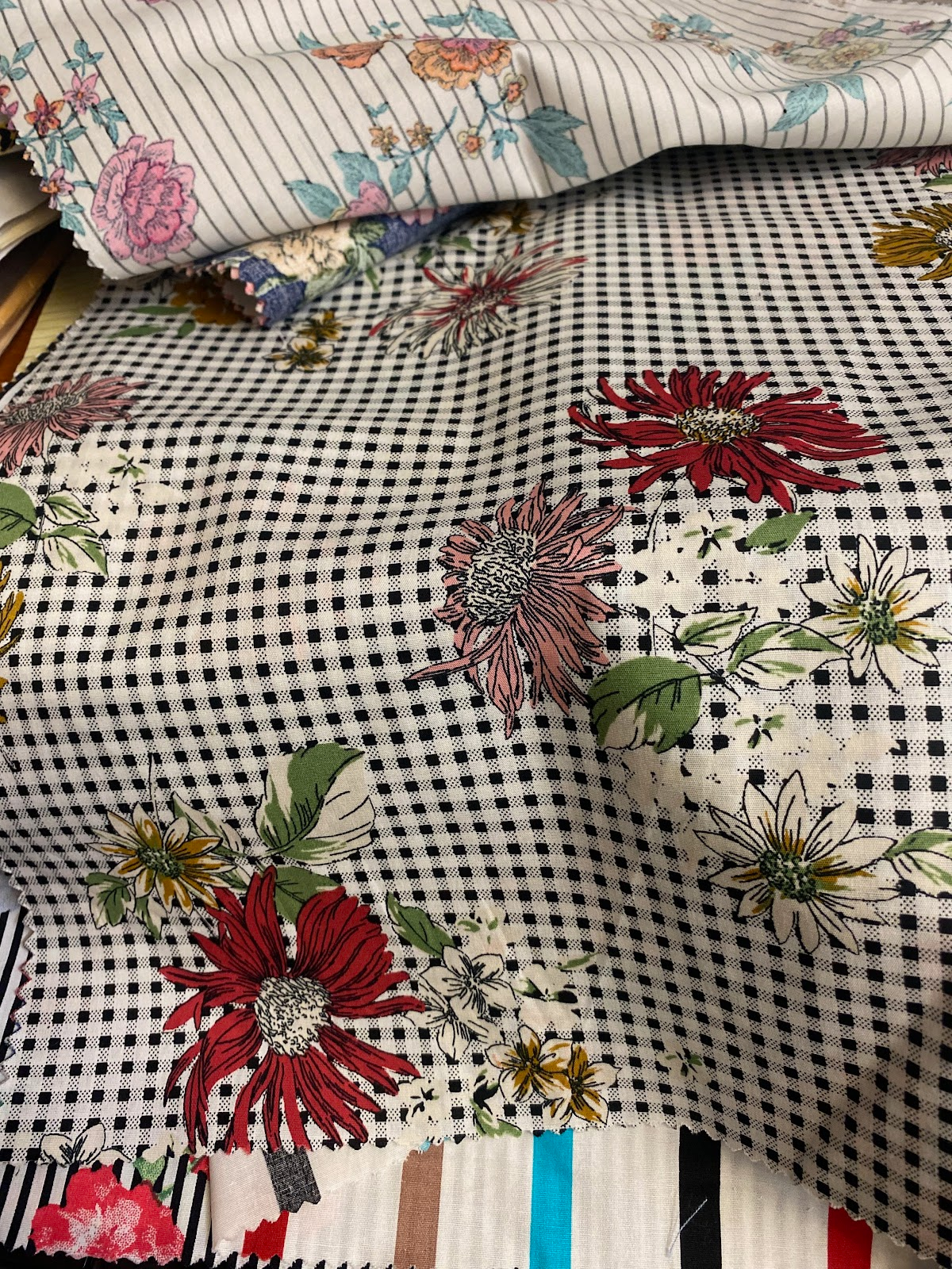 daisy picnic black LS