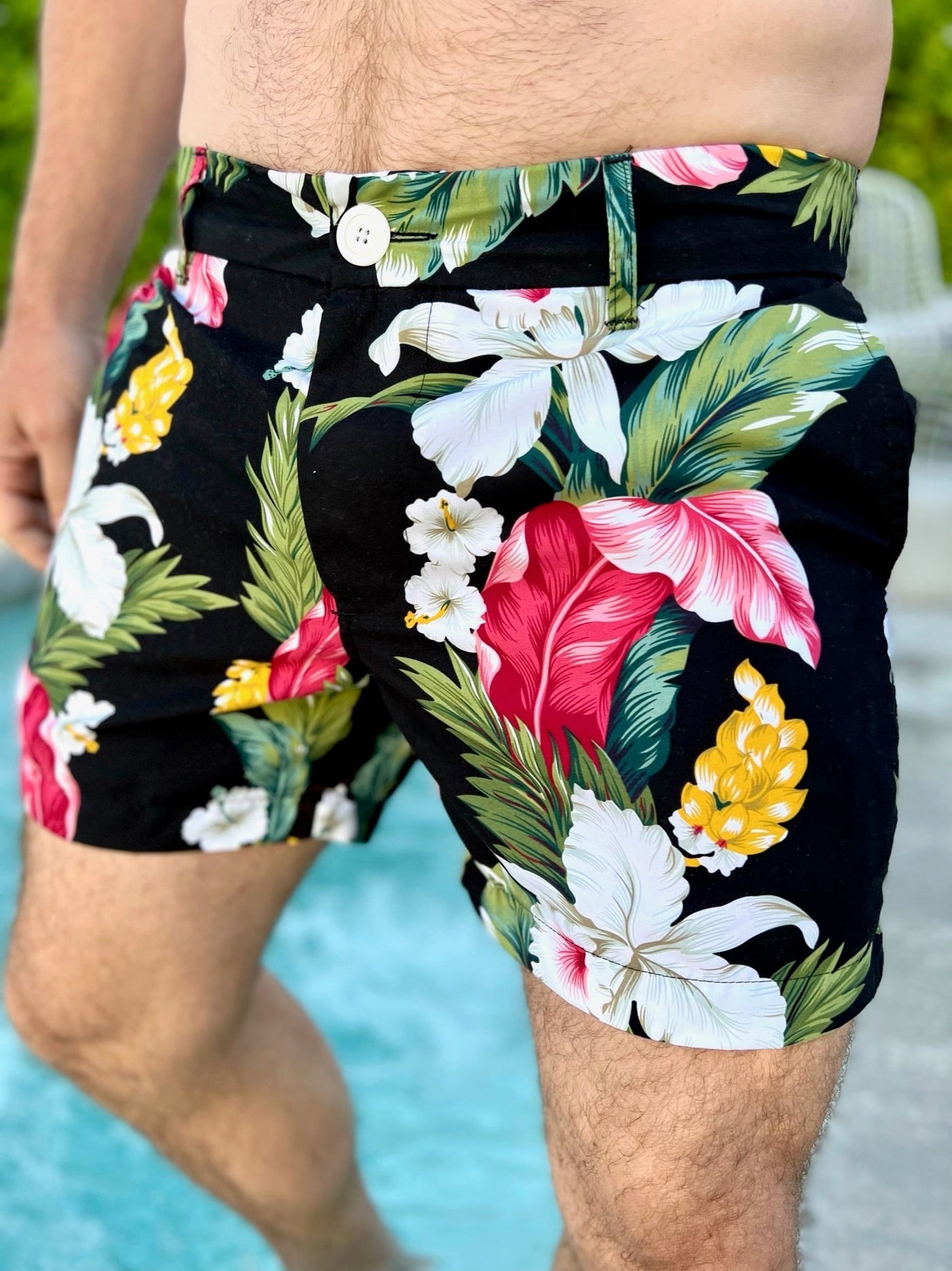 black hibiscus short