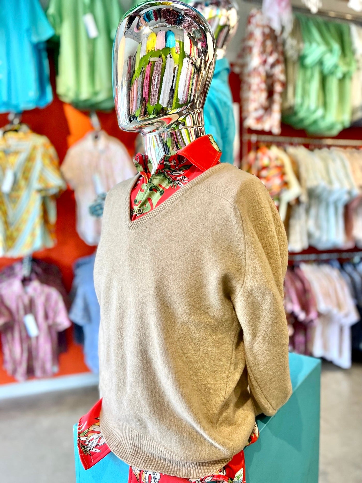Thane Oatmeal V-Neck 100% Cashmere Sweater (M)