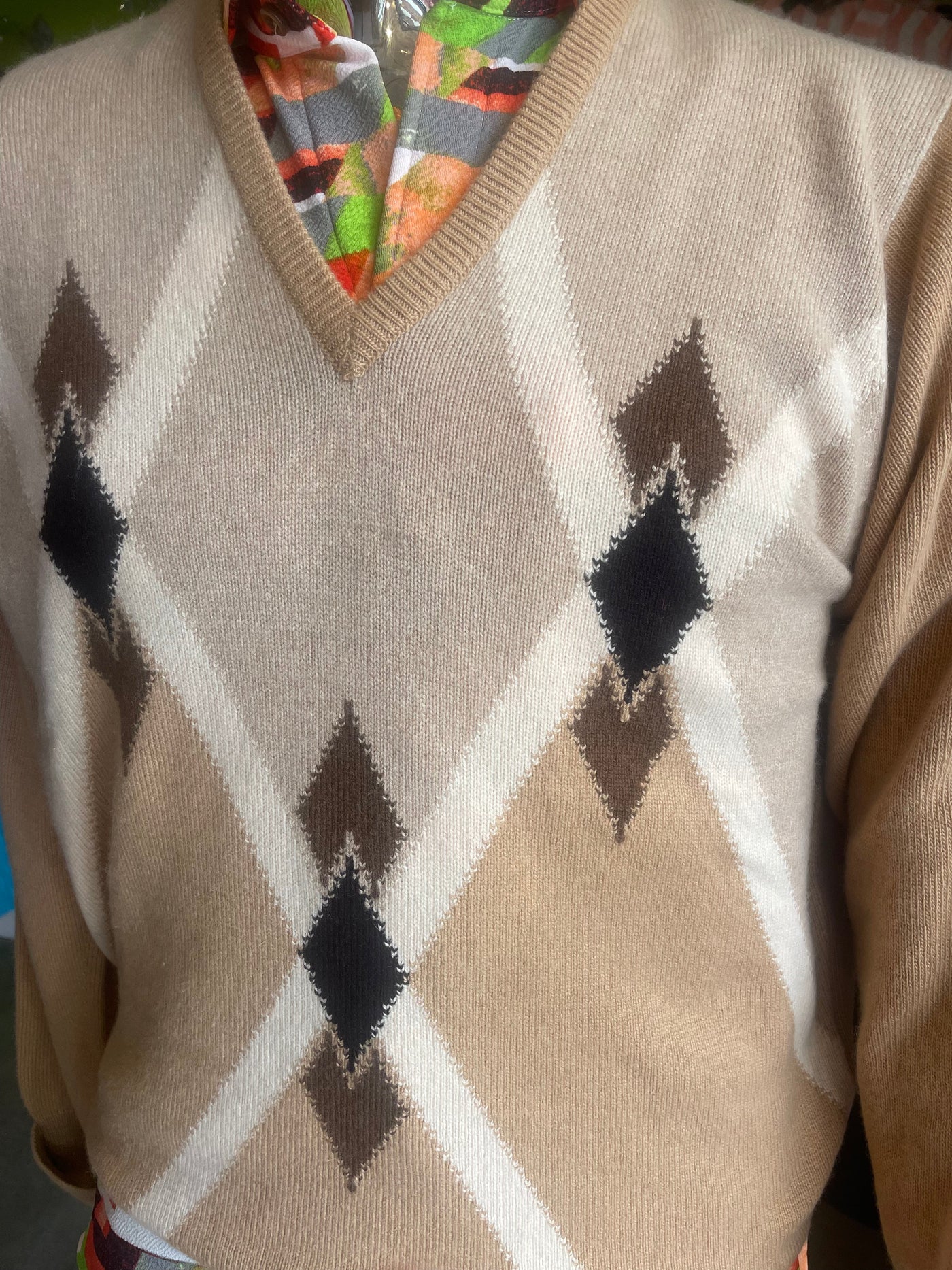 Vintage Size 42/L Intarsia Gladstone of Hawick Smith's Cashmere V-Neck Sweater
