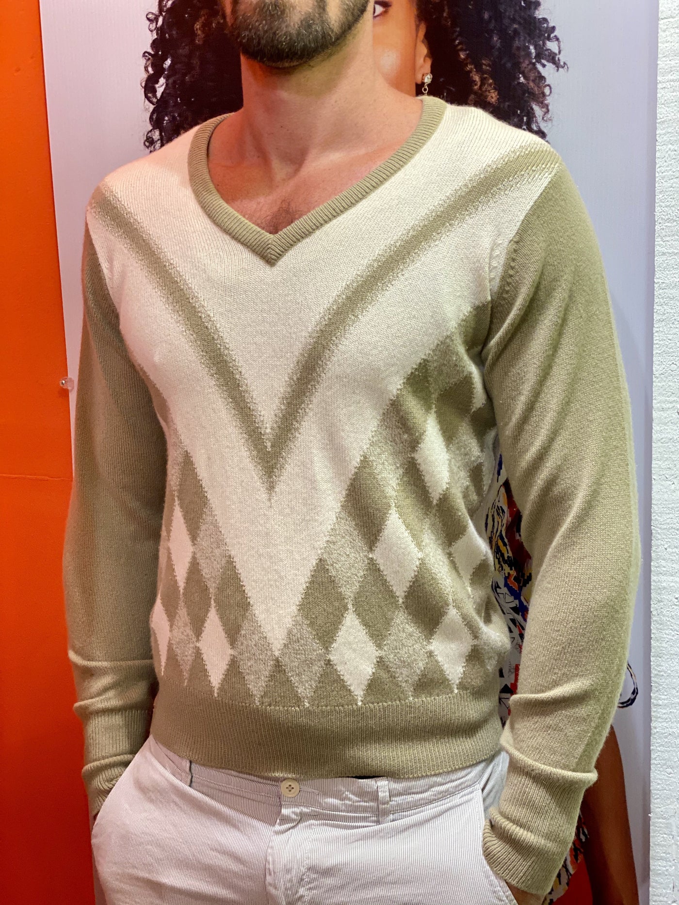 Ballantyne 100% Cashmere V-neck (L/44)