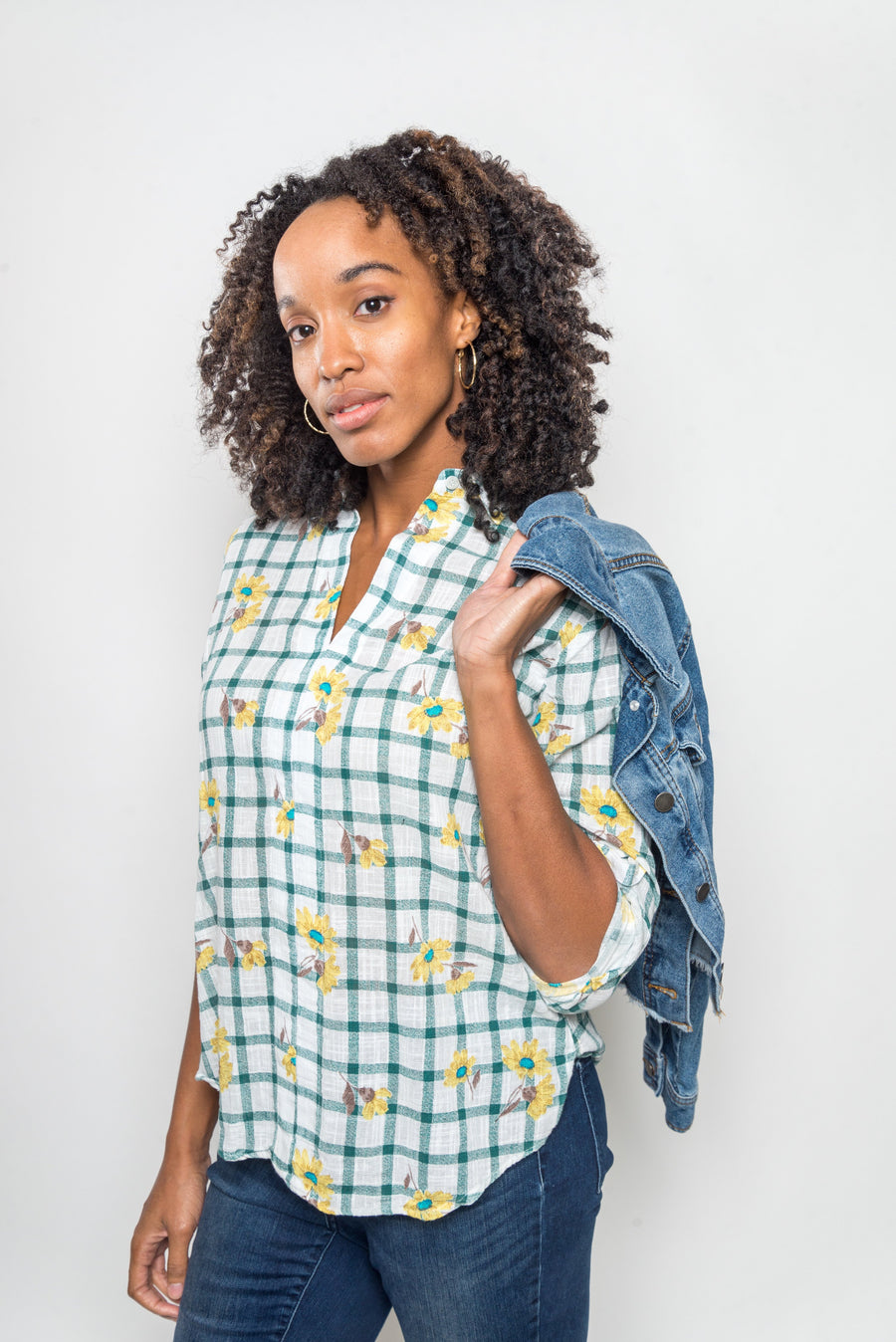 green picnic yellow daisies tunic