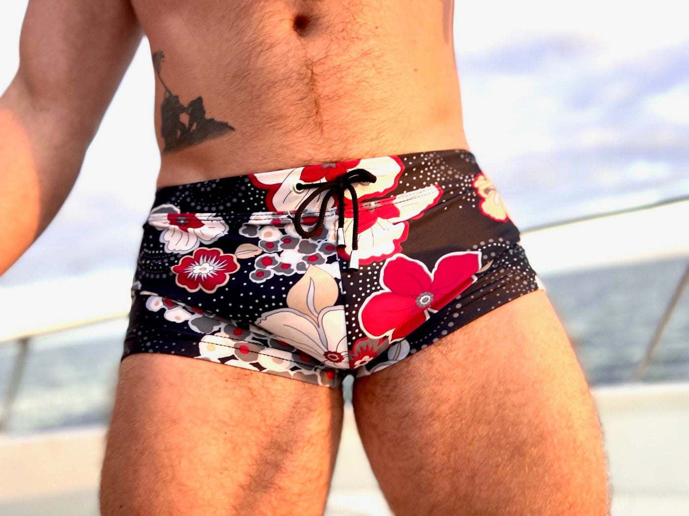 hibiscus charcoal swim trunk